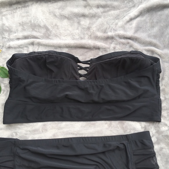 Black Lattice Front Wireless Bikini Set - Picture 5 of 8